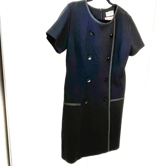 Vintage 1960s Black Wool Dress Mod Military Style Union Made in Canada approx 18 - Picture 4 of 14